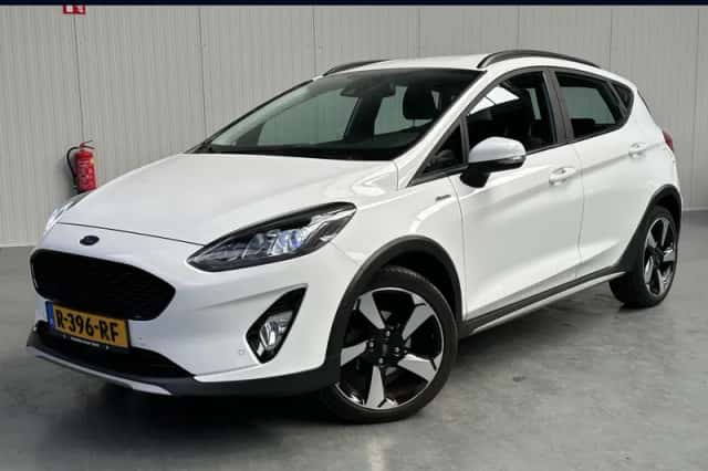 Ford Fiesta (2021) thumbnail 1
