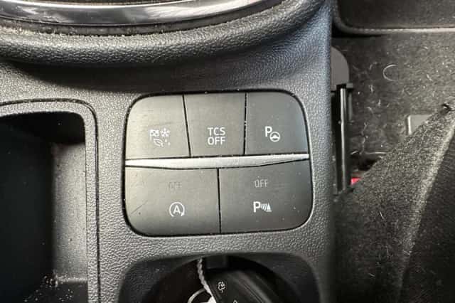 Ford Fiesta (2021) thumbnail 18