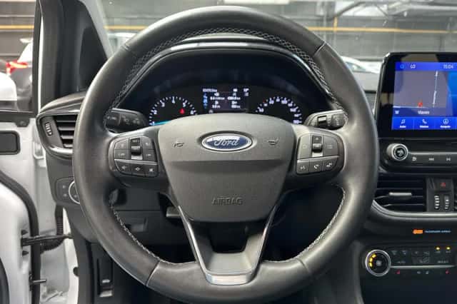 Ford Fiesta (2021) thumbnail 8