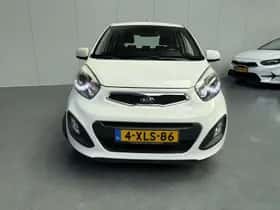 Kia Picanto (2015) thumbnail 2