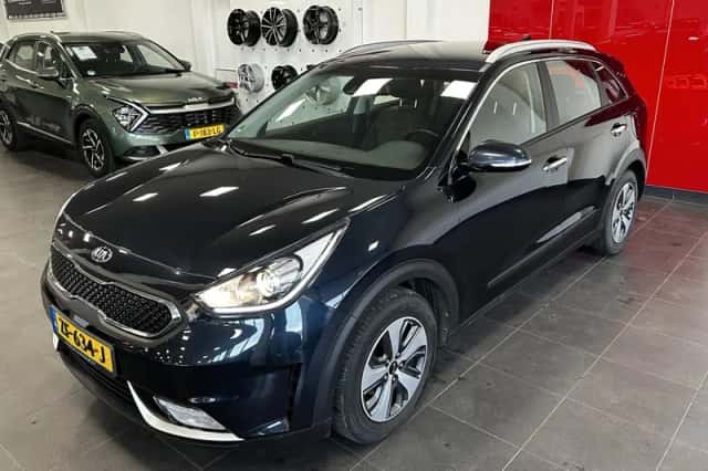 Kia Niro (2019) thumbnail 23