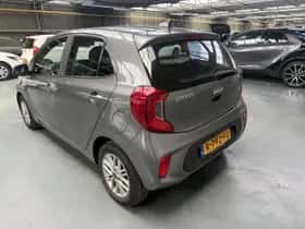 Kia Picanto (2022) thumbnail 12