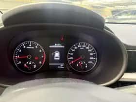 Kia Picanto (2022) thumbnail 7