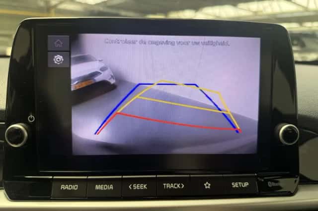 Kia Picanto (2022) thumbnail 10