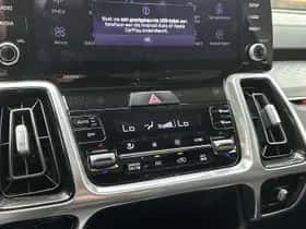 Kia Sorento (2021) thumbnail 18