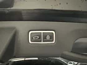 Kia Sorento (2021) thumbnail 26
