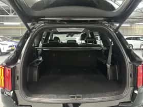 Kia Sorento (2021) thumbnail 28