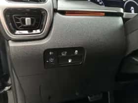 Kia Sorento (2021) thumbnail 5