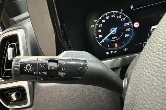 Kia Sorento (2021) thumbnail 9