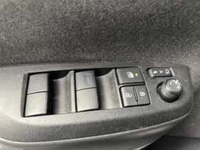 Toyota Yaris Cross (2022) thumbnail 13