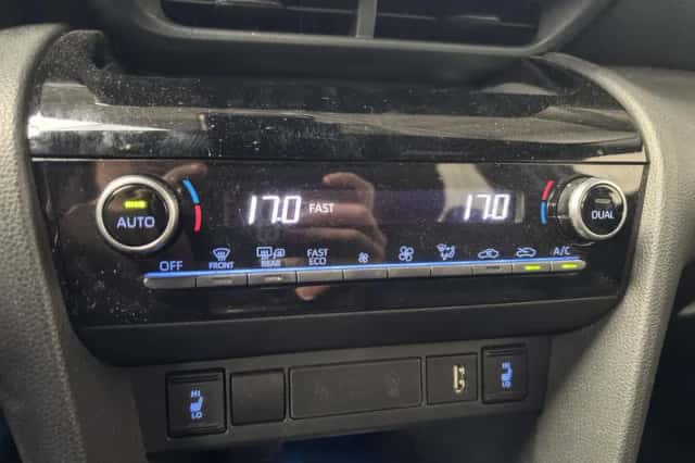 Toyota Yaris Cross (2022) thumbnail 22