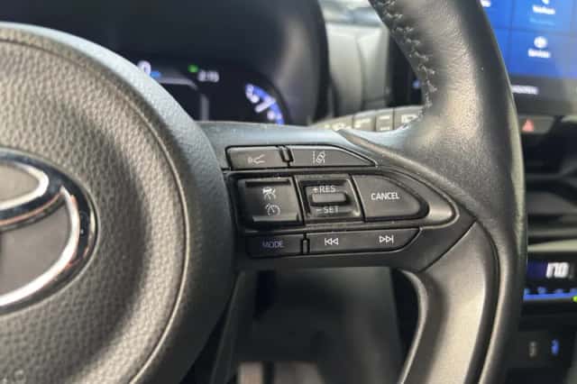 Toyota Yaris Cross (2022) thumbnail 8