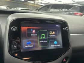 Toyota Aygo (2020) thumbnail 9