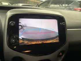 Toyota Aygo (2020) thumbnail 10