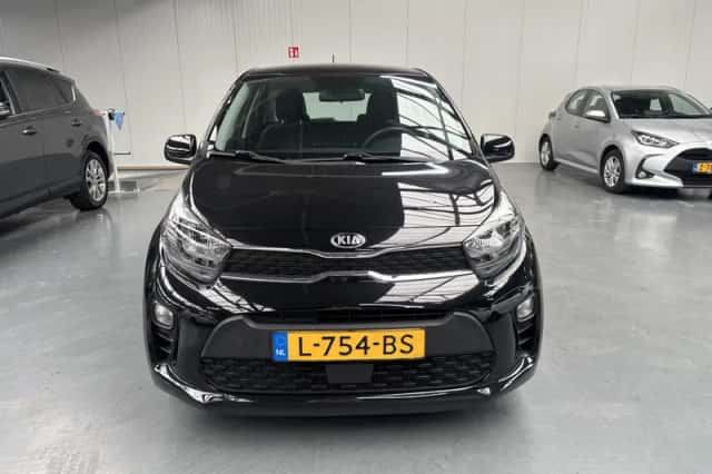 Kia Picanto (2021) thumbnail 16