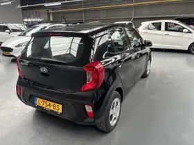 Kia Picanto (2021) thumbnail 18