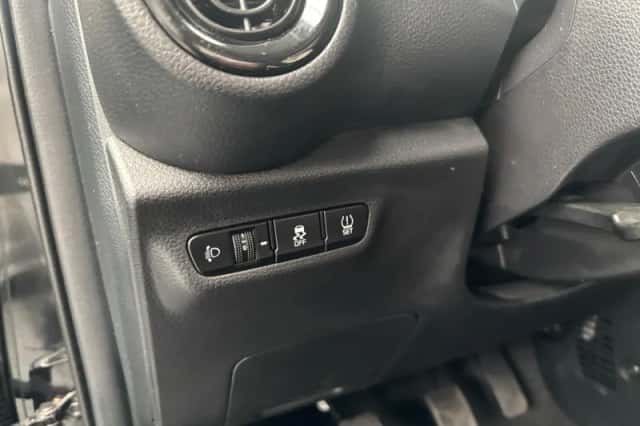 Kia Picanto (2021) thumbnail 4