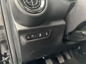 Kia Picanto (2021) thumbnail 4