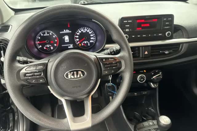 Kia Picanto (2021) thumbnail 5