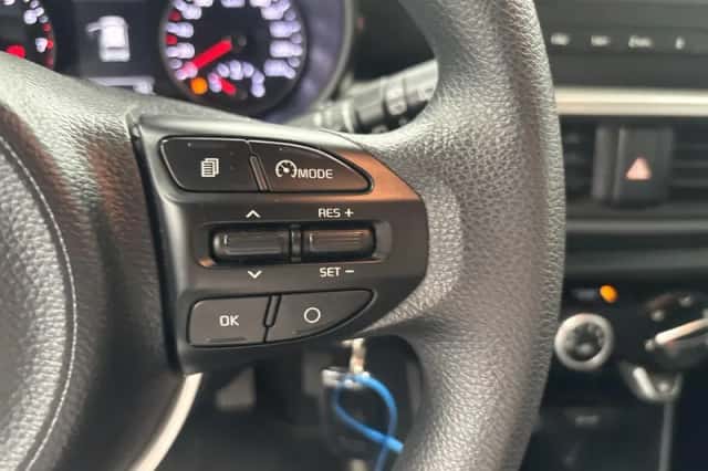 Kia Picanto (2021) thumbnail 8