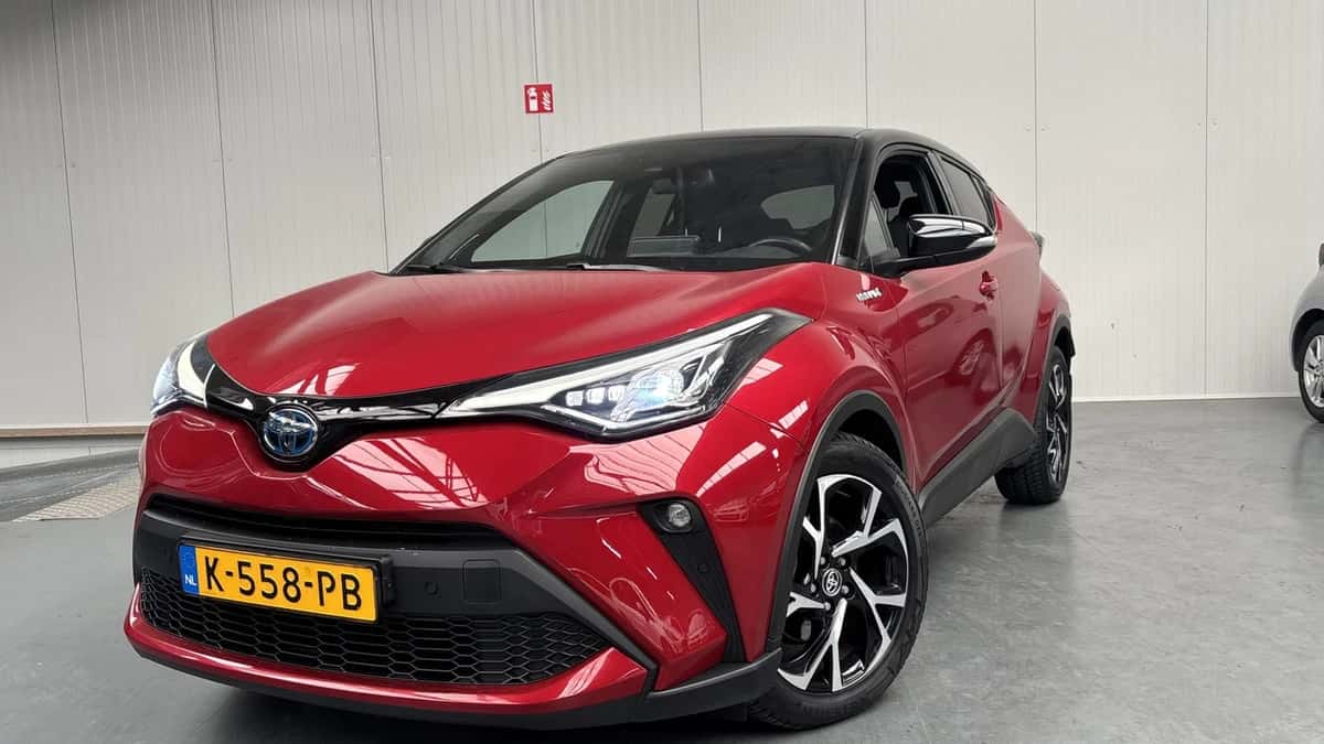 Toyota C-HR (2021) — foto 1
