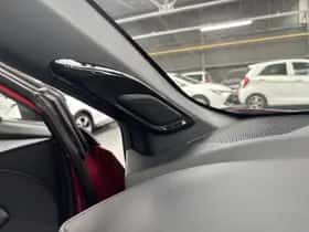Toyota C-HR (2021) thumbnail 16