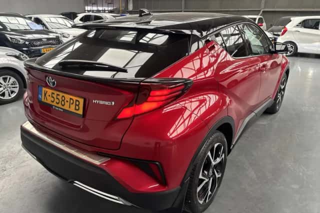 Toyota C-HR (2021) thumbnail 25