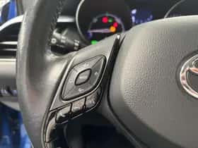 Toyota C-HR (2021) thumbnail 7