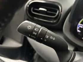 Toyota Yaris (2021) thumbnail 11