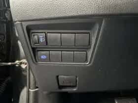 Toyota Yaris (2021) thumbnail 12