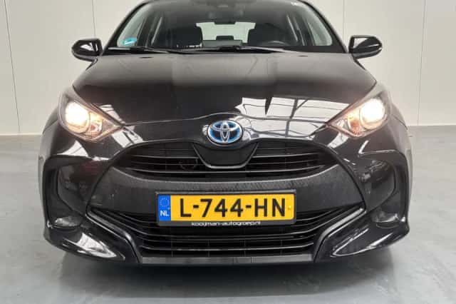 Toyota Yaris (2021) thumbnail 22