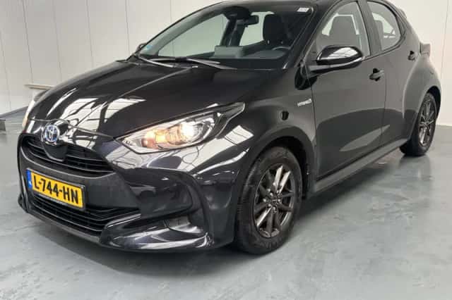 Toyota Yaris (2021) thumbnail 24