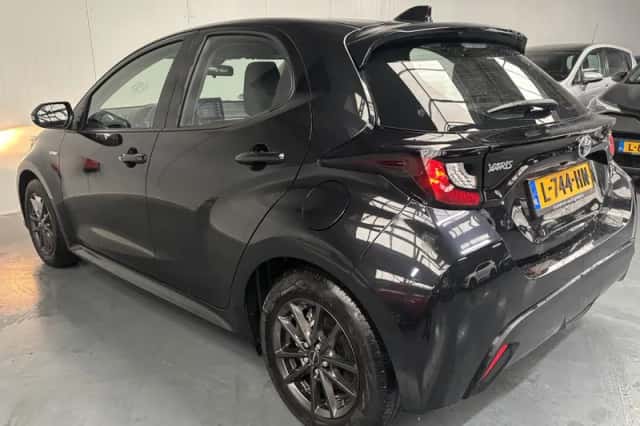 Toyota Yaris (2021) thumbnail 25