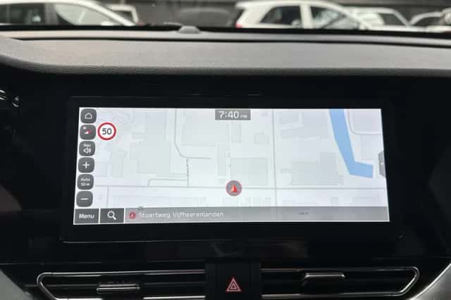 Kia Niro (2020) thumbnail 13