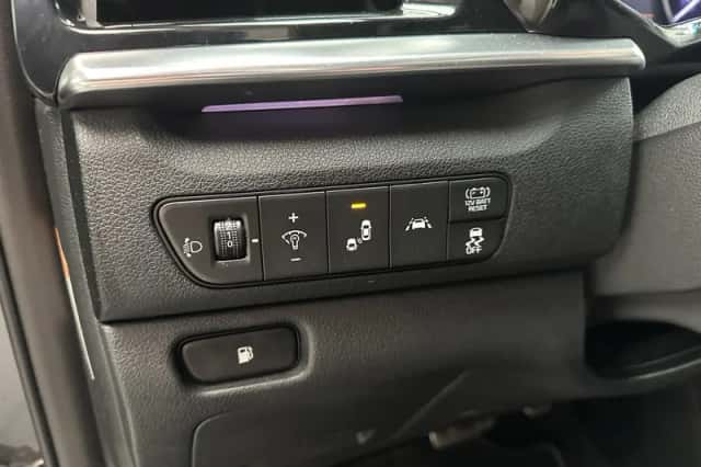 Kia Niro (2020) thumbnail 4