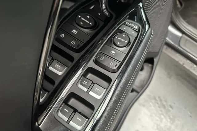 Kia Niro (2020) thumbnail 5