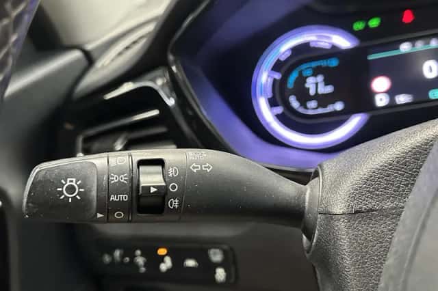 Kia Niro (2020) thumbnail 8