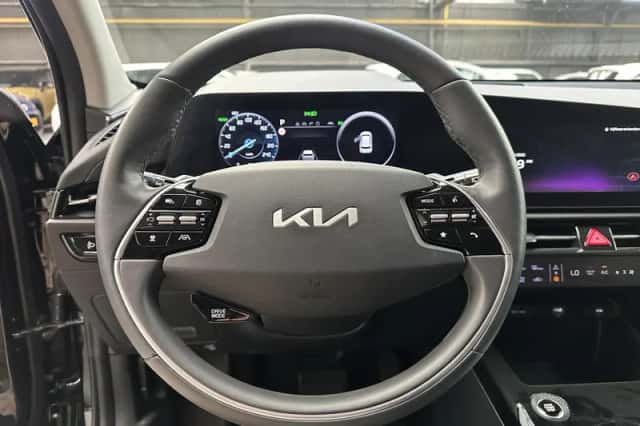 Kia Niro (2025) thumbnail 13