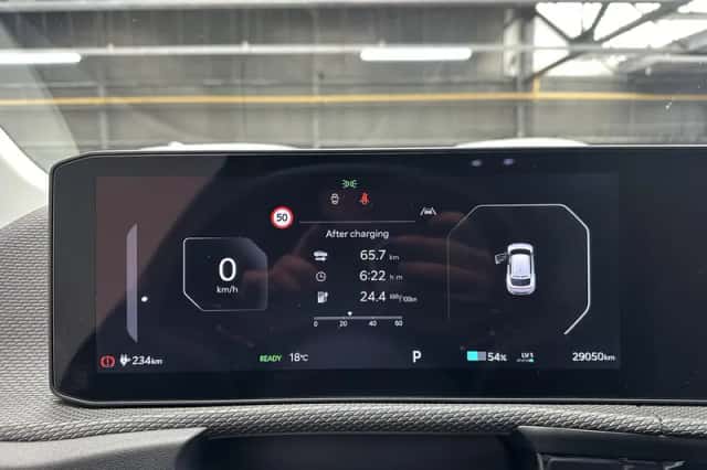 Kia EV6 (2025) thumbnail 5