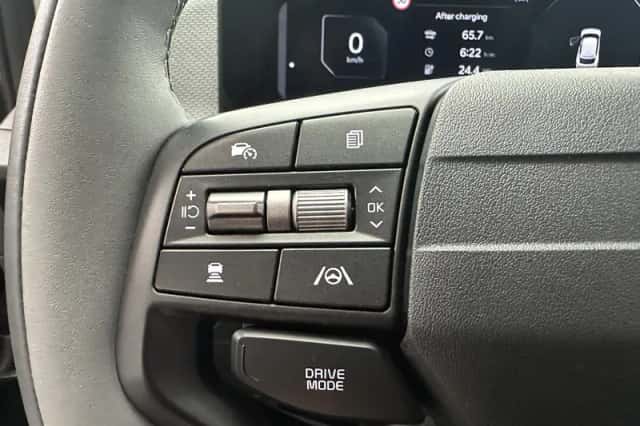 Kia EV6 (2025) thumbnail 8