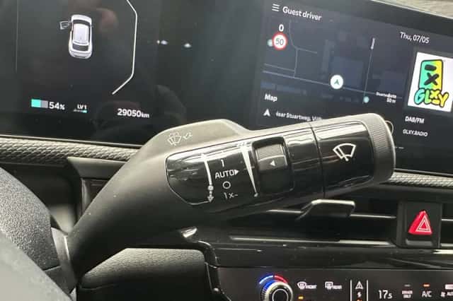 Kia EV6 (2025) thumbnail 9