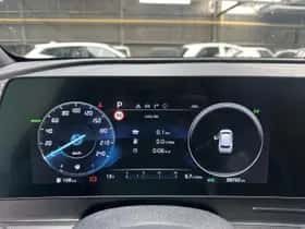 Kia Sportage (2023) thumbnail 11