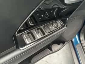 Kia Niro (2021) thumbnail 4