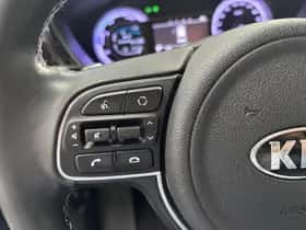 Kia Niro (2021) thumbnail 8