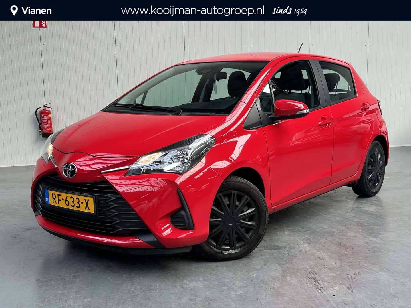 Toyota Yaris (2017) — foto 1