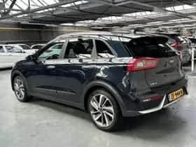 Kia Niro (2019) thumbnail 26