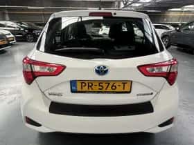 Toyota Yaris (2017) thumbnail 25