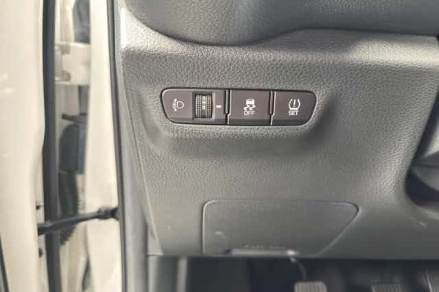 Kia Picanto (2022) thumbnail 13