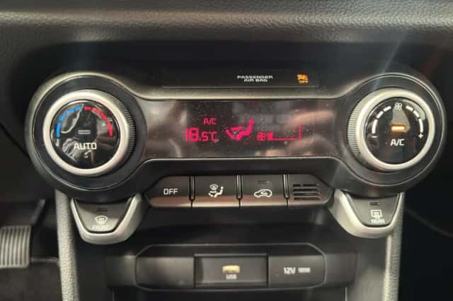 Kia Picanto (2022) thumbnail 19