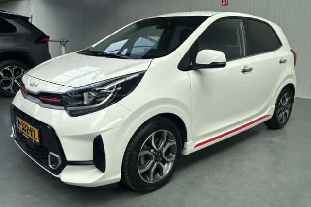 Kia Picanto (2022) thumbnail 21